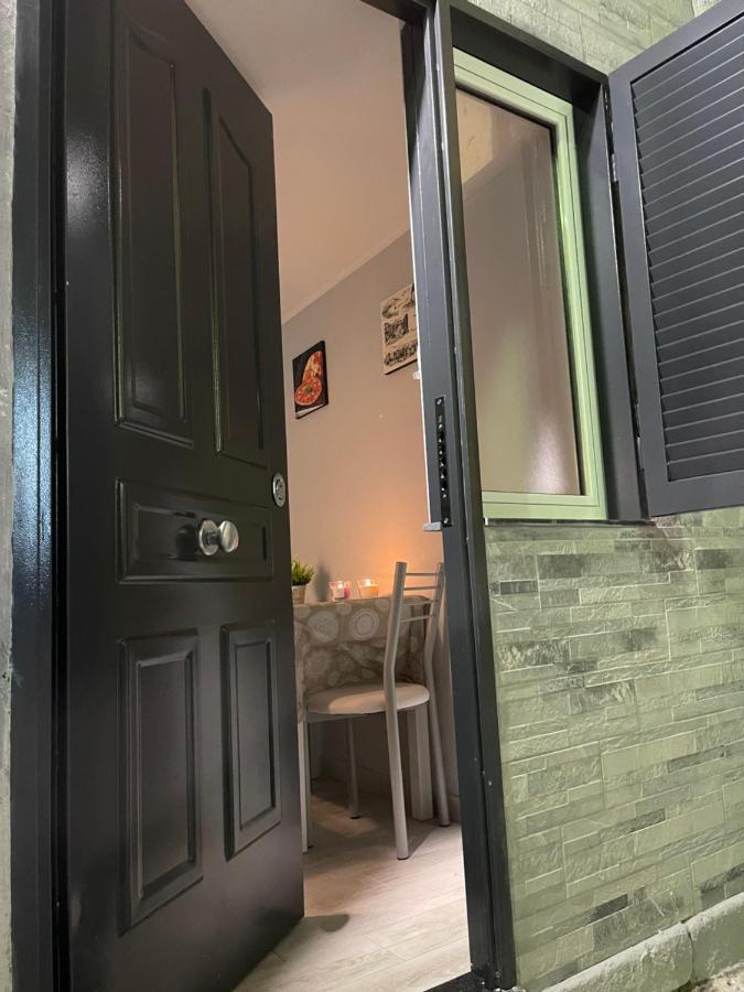 Mary House Spacca Napoli Exterior photo